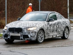 BMW-2er-Coupe-2013-Erlkoenig-M235i-F22-02.jpg