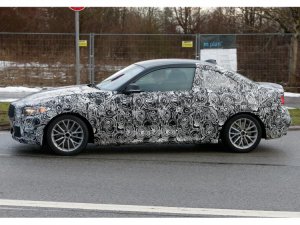 BMW-2er-Coupe-2013-Erlkoenig-M235i-F22-03.jpg