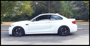 BMW M2 August 2018 black Rims Inet 1.jpg