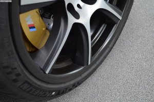 BMW-M4-GTS-Carbon-Felge.jpg