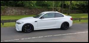 BMW M2 Juni 2019 Seite links Inet 1.jpg