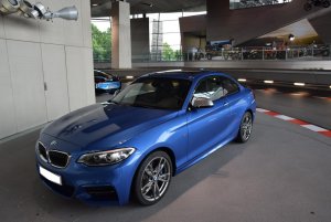 BMW3.jpg