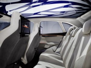 BMW-Active-Tourer-2012-Paris-Fronttriebler-1er-GT-34.jpg