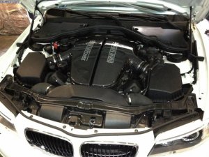 TJ-Fahrzeugdesign-BMW-1er-M-V10-Umbau-09.jpg