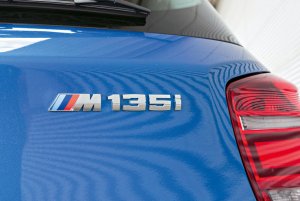 BMW-M135i-xDrive-Typenbezeichnung-19-fotoshowImageNew-3c048c3b-707840.jpg
