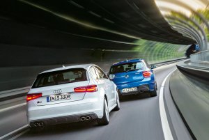 Audi-S3-BMW-M135i-xDrive-Heckansicht-19-fotoshowImageNew-c5ea5805-707826.jpg
