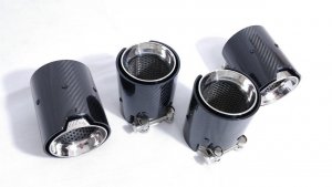 Carbon M-Style Exhaust Tips 02.jpg