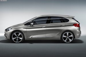 BMW-Active-Tourer-Concept-2012-03.jpg