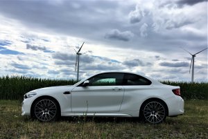 Verkaufe fast neuen BMW M2 Competition Handschalter Alpinweiß EZ 07/2020 mit aktuell 3700km