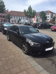 BMW2.jpg