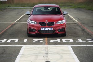 BMW-M235i-Wallpaper-Suedafrika-2er-Coupe-F22-Melbourne-Rot-01.jpg