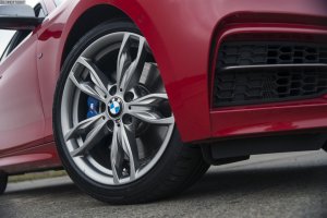 BMW-M235i-Wallpaper-Suedafrika-2er-Coupe-F22-Melbourne-Rot-08.jpg