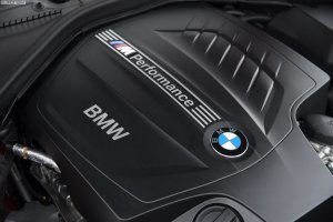 BMW-M235i-Wallpaper-Suedafrika-2er-Coupe-F22-Melbourne-Rot-11.jpg