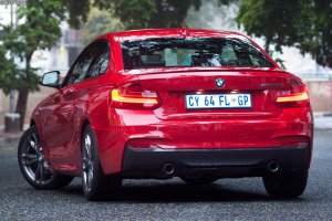 BMW-M235i-Wallpaper-Suedafrika-2er-Coupe-F22-Melbourne-Rot-25.jpg
