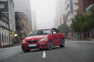 BMW-M235i-Wallpaper-Suedafrika-2er-Coupe-F22-Melbourne-Rot-27.jpg