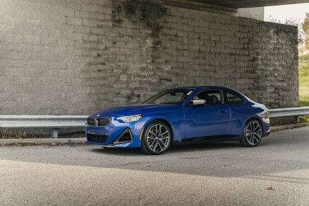 BMW-2er-Coupe-G42-Portimao-Blau-M240i-USA-04.jpg