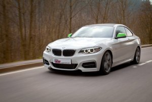 low_KW_V3_Fahraufnahme_01_F22_BMW2er.jpg