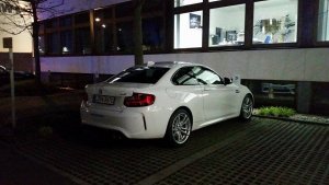 BMW-M2-Alpine-White-01.jpg